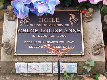 CHLOE LOUISE ANNE HOILE